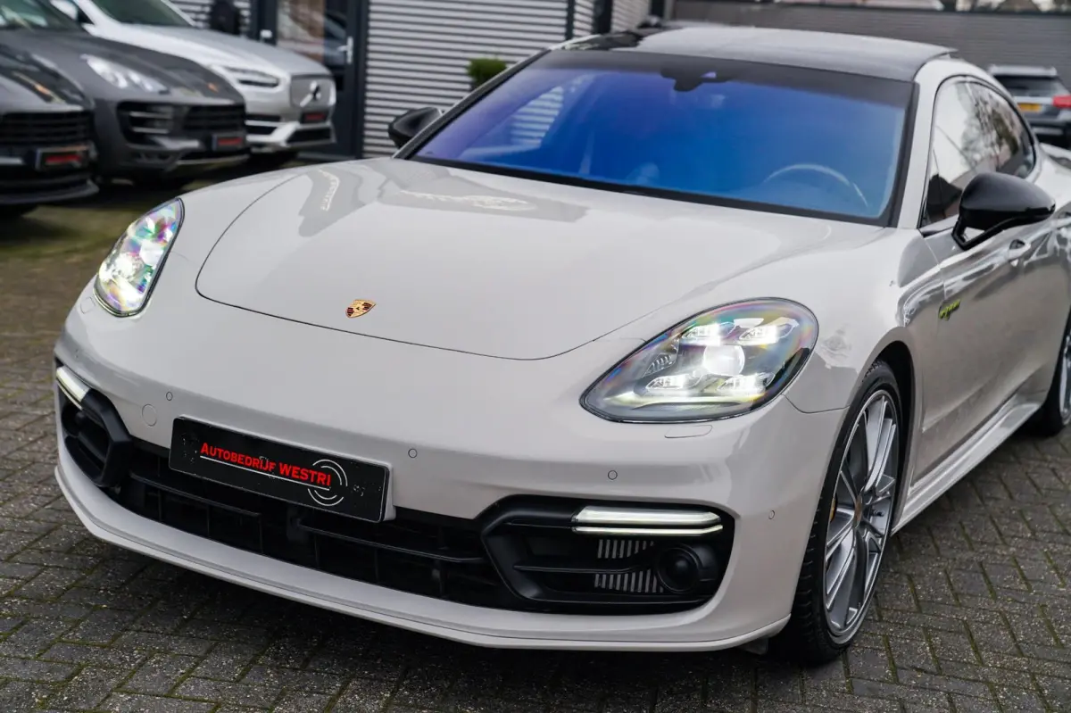 4.0 Turbo S E-Hybrid | Carbon | Massage | Porsche Active Safe | Schuifdak | Adaptieve Cruise | Keramisch | KRIJT
