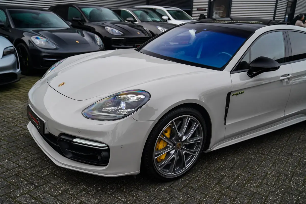 4.0 Turbo S E-Hybrid | Carbon | Massage | Porsche Active Safe | Schuifdak | Adaptieve Cruise | Keramisch | KRIJT