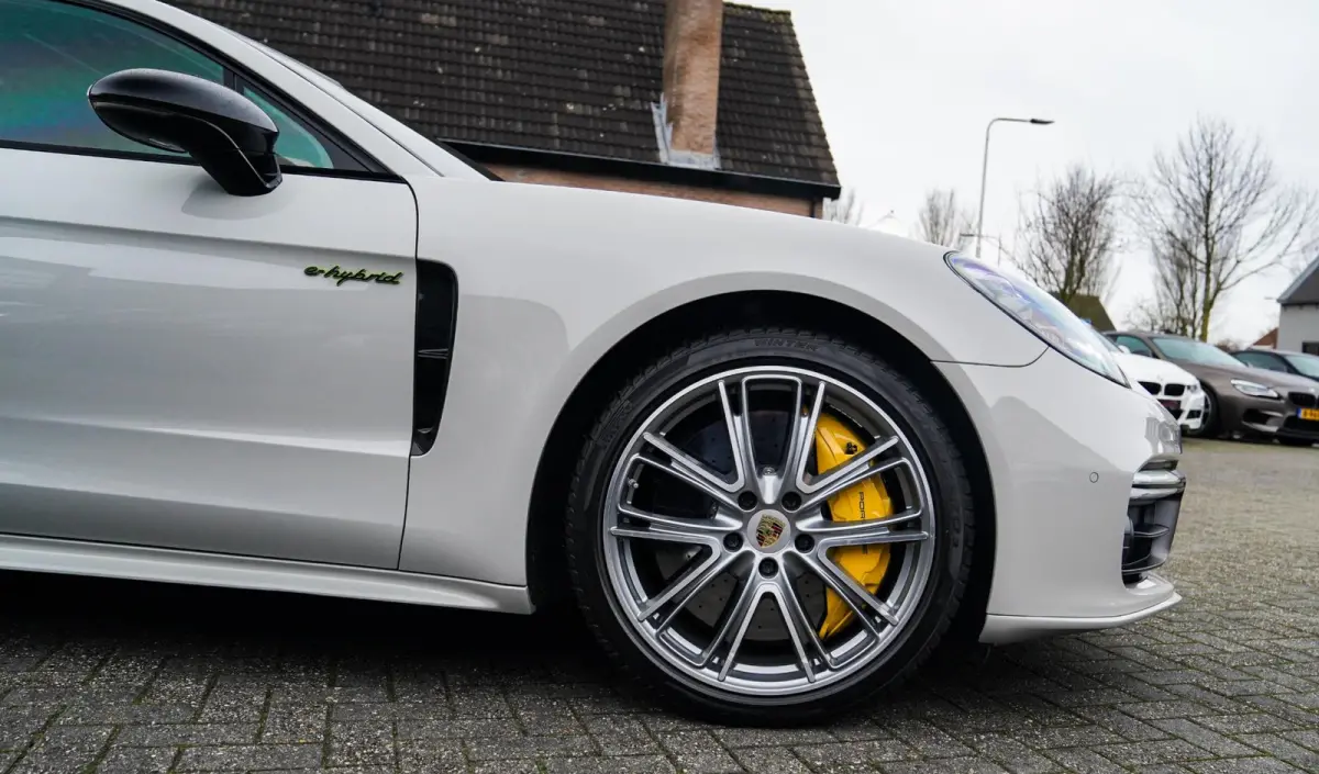 4.0 Turbo S E-Hybrid | Carbon | Massage | Porsche Active Safe | Schuifdak | Adaptieve Cruise | Keramisch | KRIJT