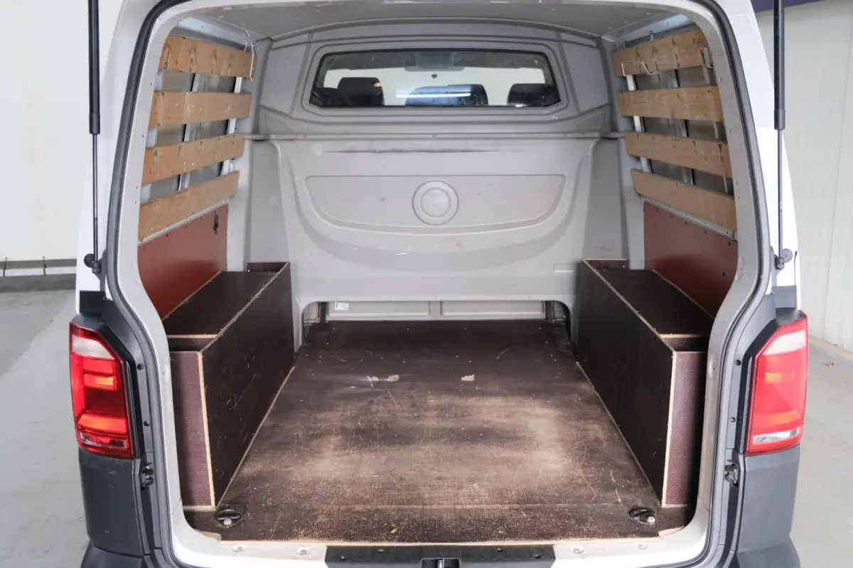 2.0 TDI L2H1 DC Comfortline - N.A.P. Airco, Trekhaak.