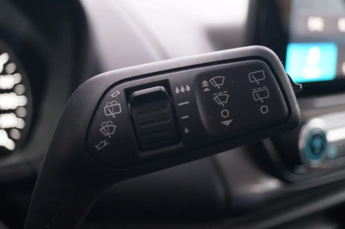 1.0 EcoBoost Connected -AIRCO-CRUISE-