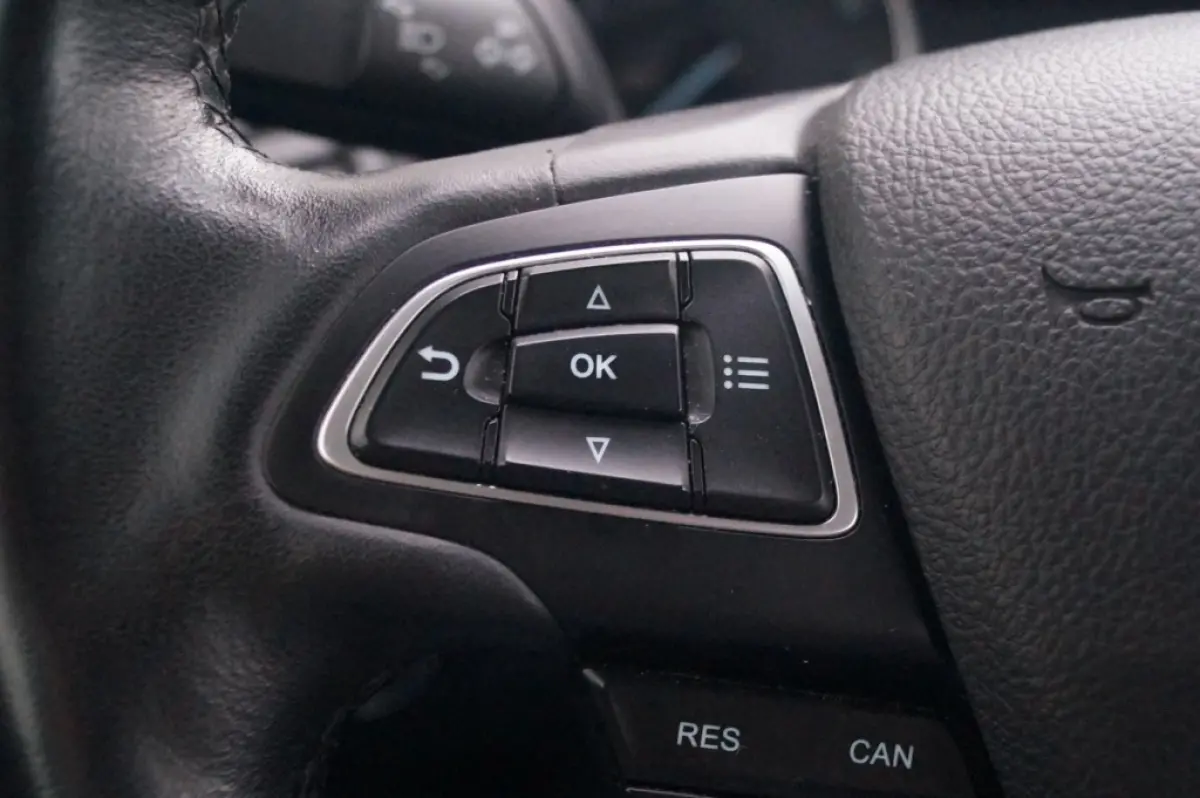 1.0 EcoBoost Connected -AIRCO-CRUISE-
