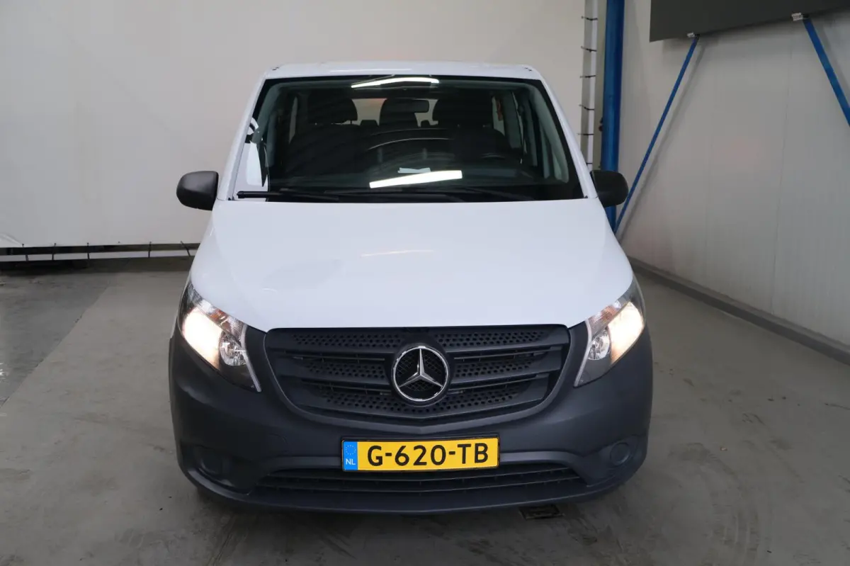 110 CDI Base Extra Lang 9p > Export €14500,- netto <