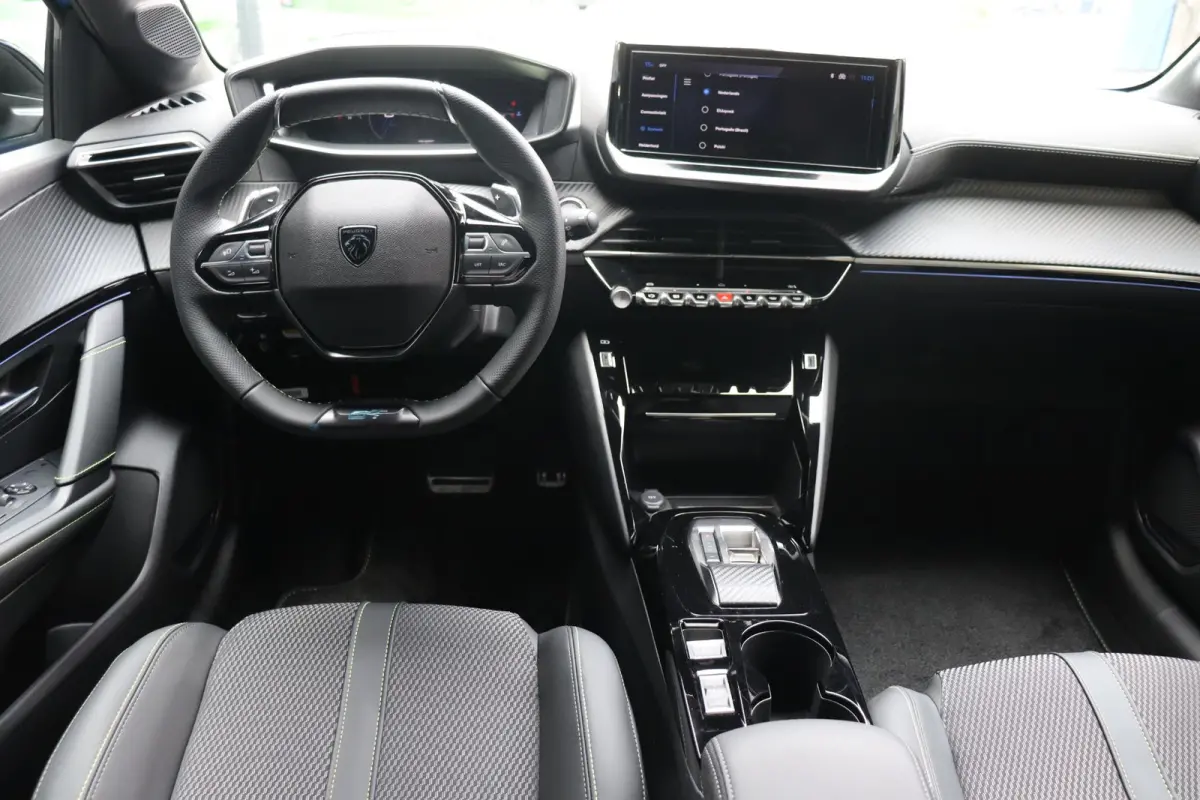 1.2 Hybrid 145 e-DCS6 GT / Voordeel / 2+6 Jaar garantie