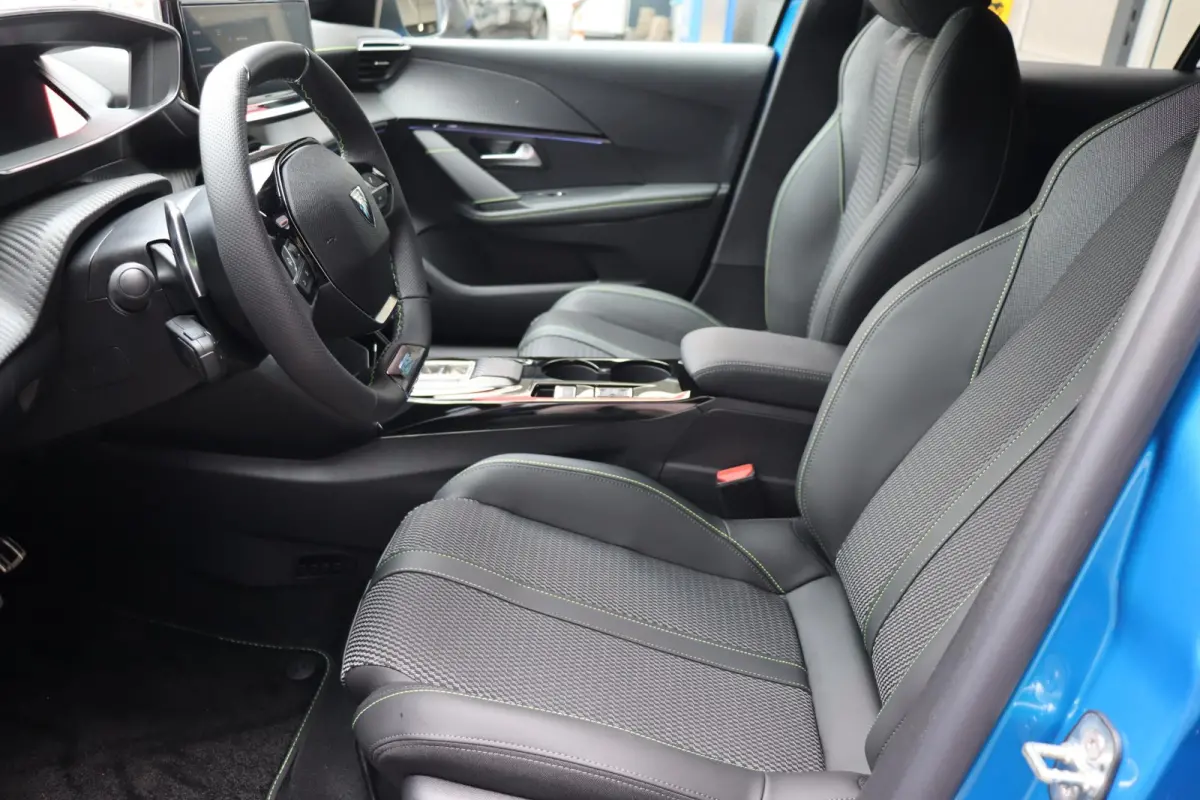 1.2 Hybrid 145 e-DCS6 GT / Voordeel / 2+6 Jaar garantie
