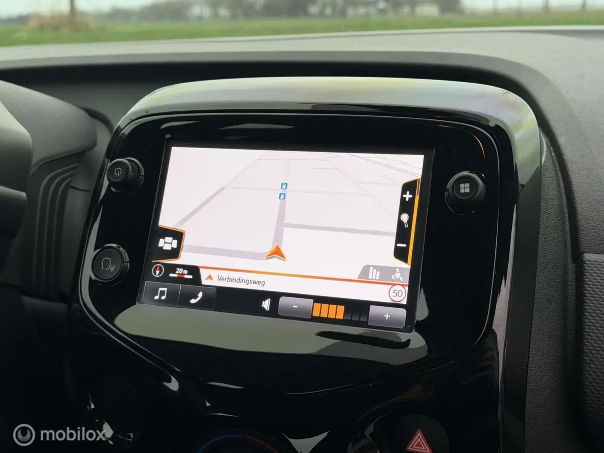 1.0 VTi | Carplay | NW APK |