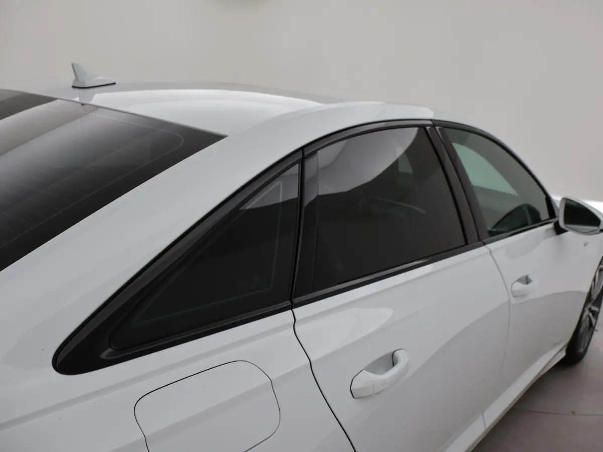 50 TFSIe 299 PK PLUG-IN QUATTRO 2X-LINE ORIG. NL + BANG & OLUFSEN | MEMORY | 19 INCH | VIRTUAL COCKPIT