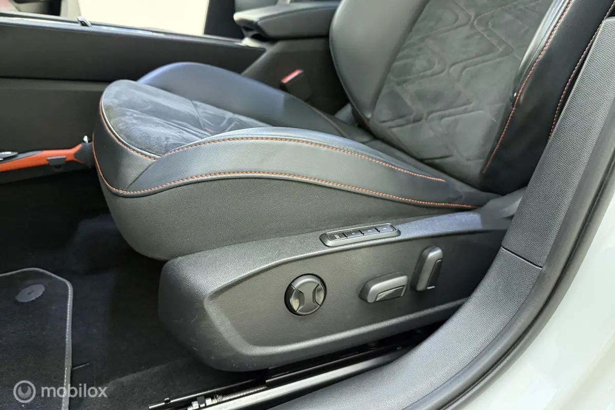1.4 TSI eHybrid FR|LUXE|ALCANTARA|CAM