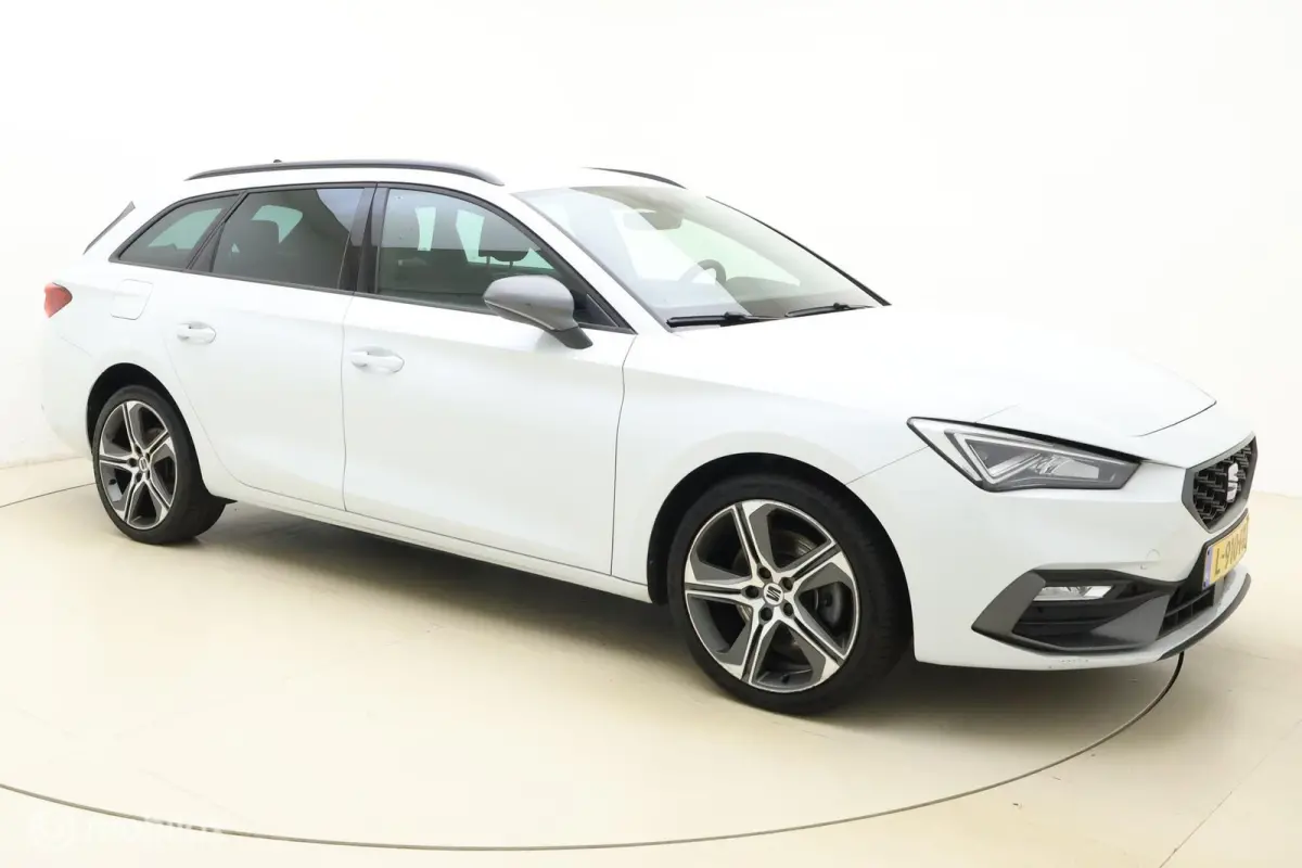 1.4 TSI eHybrid FR|LUXE|ALCANTARA|CAM