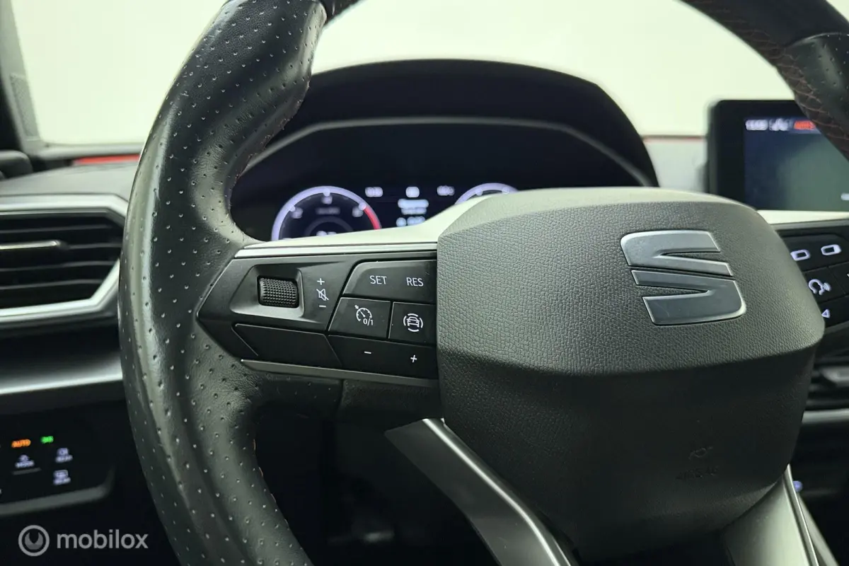 1.4 TSI eHybrid FR|LUXE|ALCANTARA|CAM