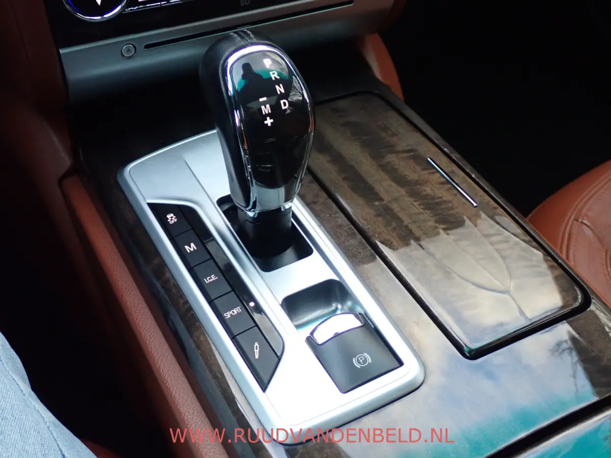 3.0 S Q4 20 INCH / NAVI / SCHUIFDAK
