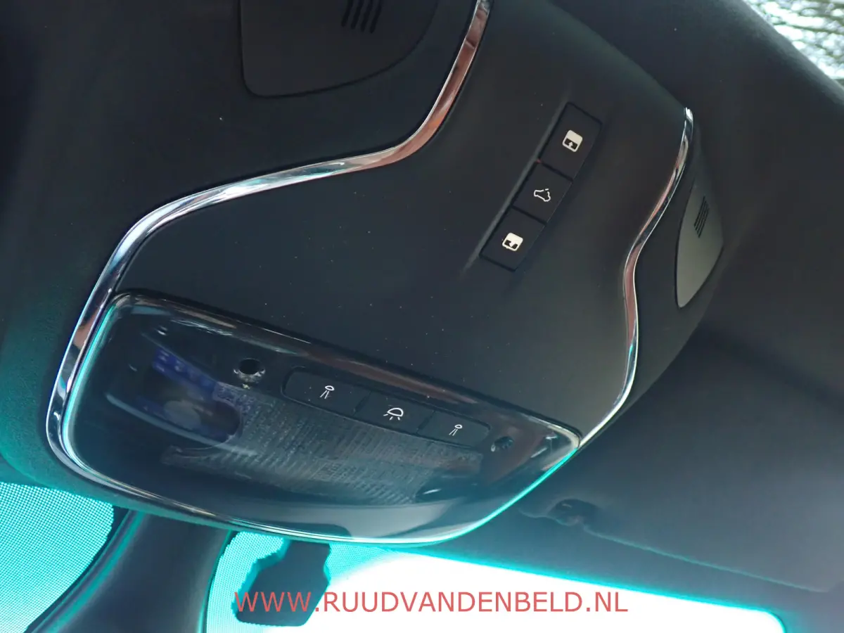 3.0 S Q4 20 INCH / NAVI / SCHUIFDAK