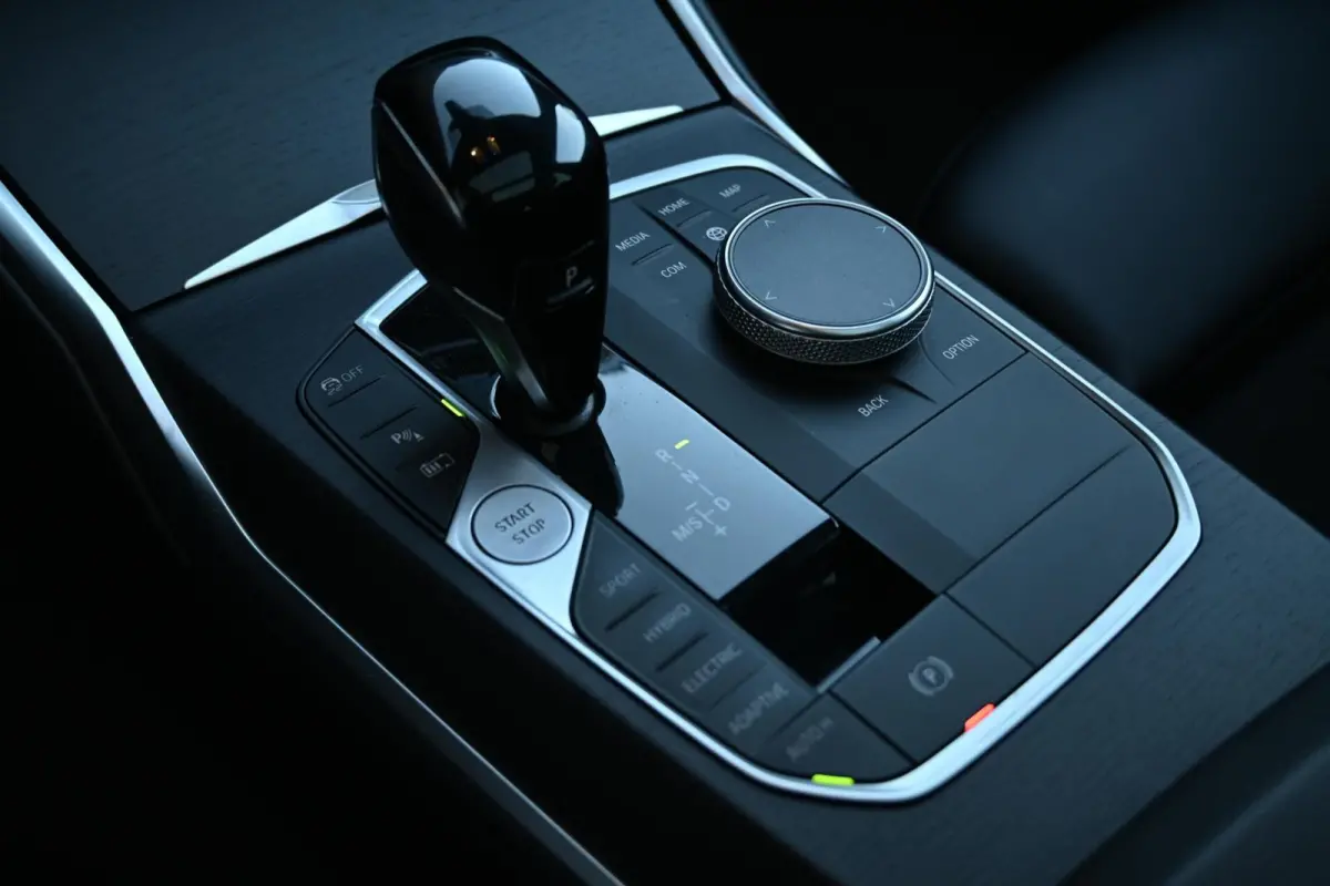 330e xDrive |M-Sport|Memory|Panoramadak|