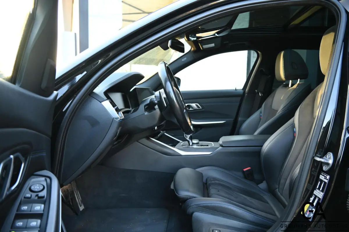 330e xDrive |M-Sport|Memory|Panoramadak|