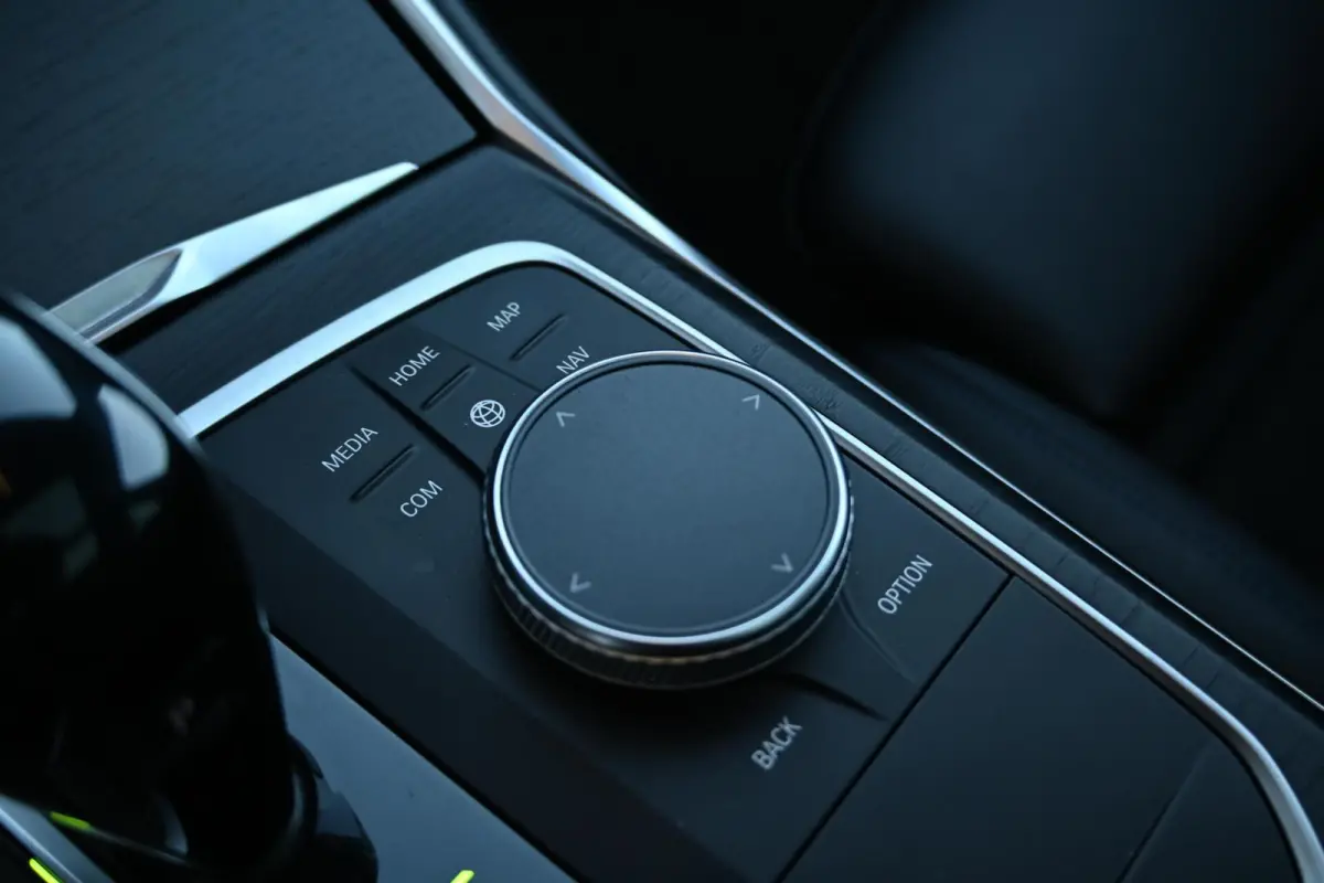 330e xDrive |M-Sport|Memory|Panoramadak|