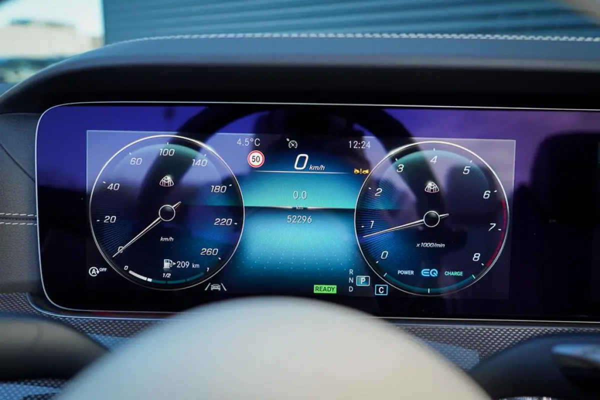 300 AMG Line / 53 AMG Uitgevoerd / Carbon / Stoelverwarming