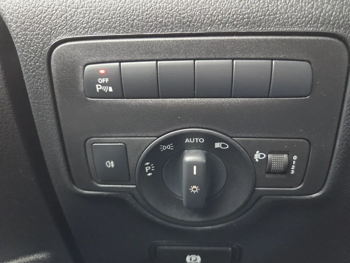116 CDI L3 Autm. XL Cruisecontrol Achteruitrijcamera Navi Airco PDC Doordraai Achterdeuren Stoelverwarming