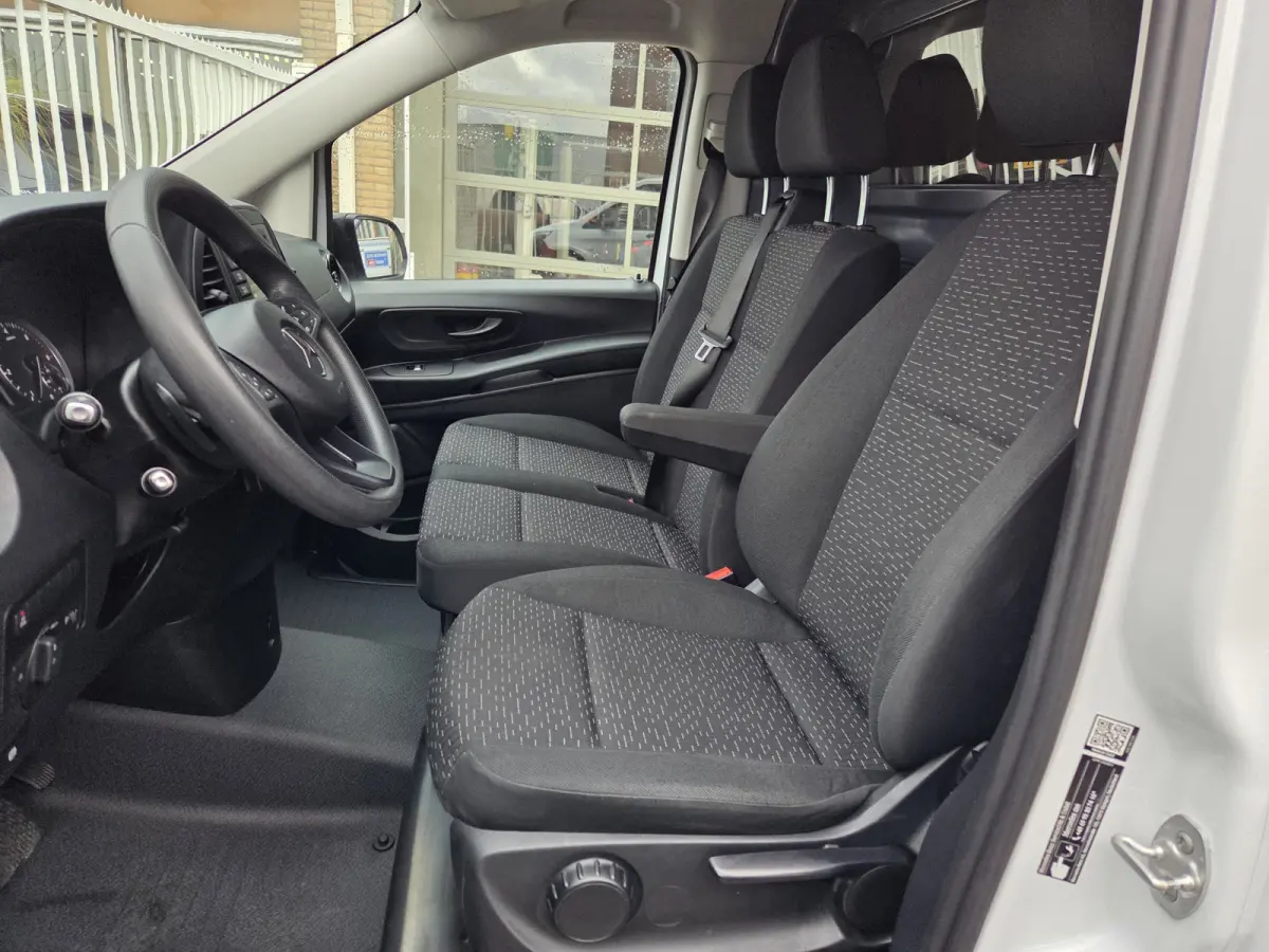 116 CDI L3 Autm. XL Cruisecontrol Achteruitrijcamera Navi Airco PDC Doordraai Achterdeuren Stoelverwarming