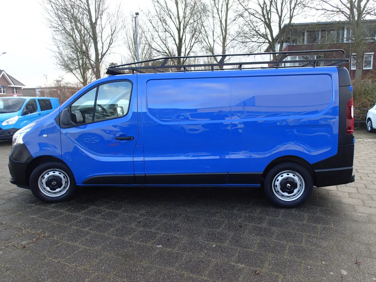 1.6 dCi 95 T29 L2H1 Comfort VOORZIEN VAN AIRCO+CRUISE+TREKHAAK !!!