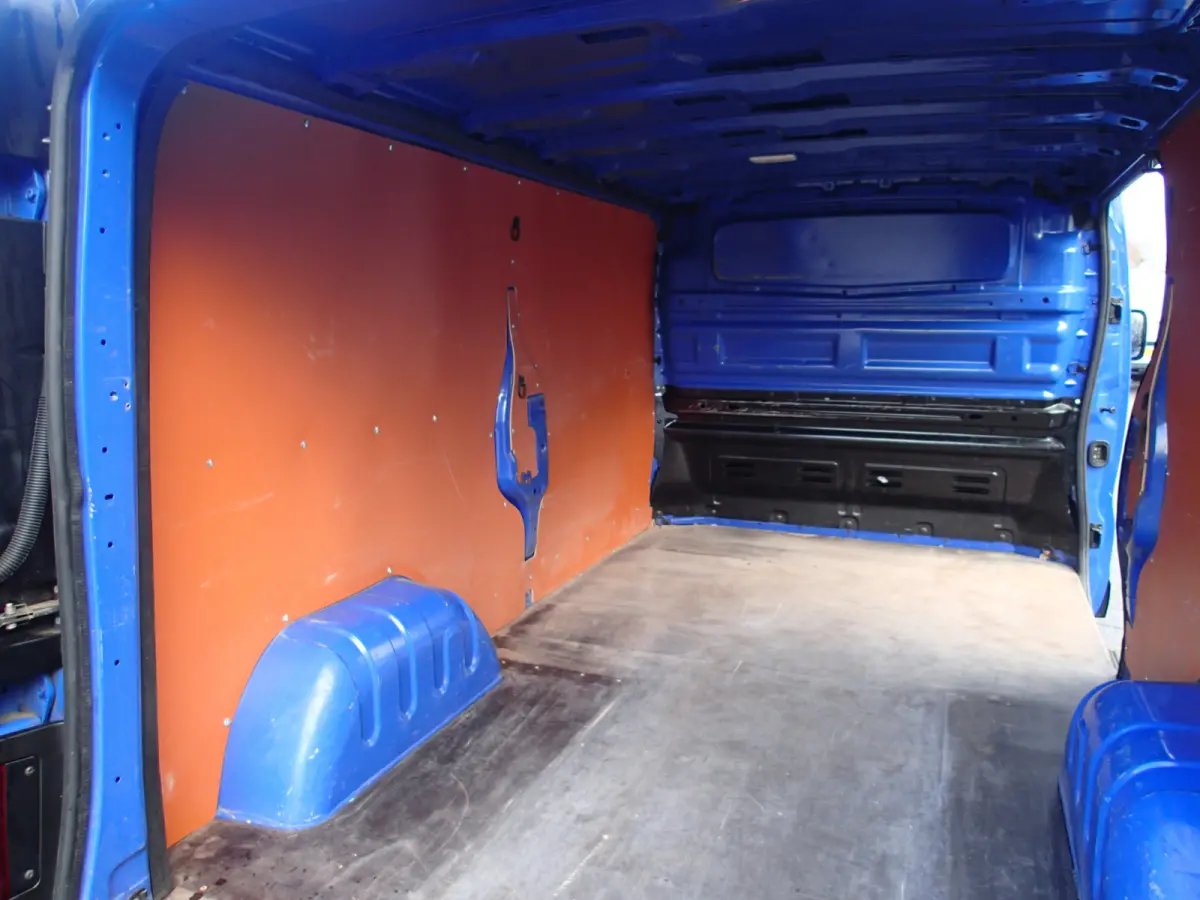 1.6 dCi 95 T29 L2H1 Comfort VOORZIEN VAN AIRCO+CRUISE+TREKHAAK !!!