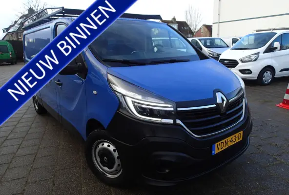 1.6 dCi 95 T29 L2H1 Comfort VOORZIEN VAN AIRCO+CRUISE+TREKHAAK !!!