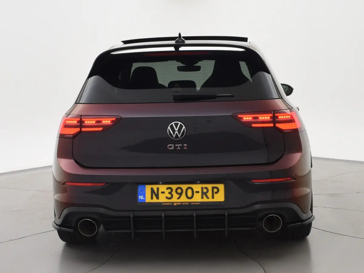 8 2.0 TSI GTI CLUBSPORT 300 PK MILLTEK | PANORAMA | HARMAN/KARDON | SFEERVERL. | CAMERA
