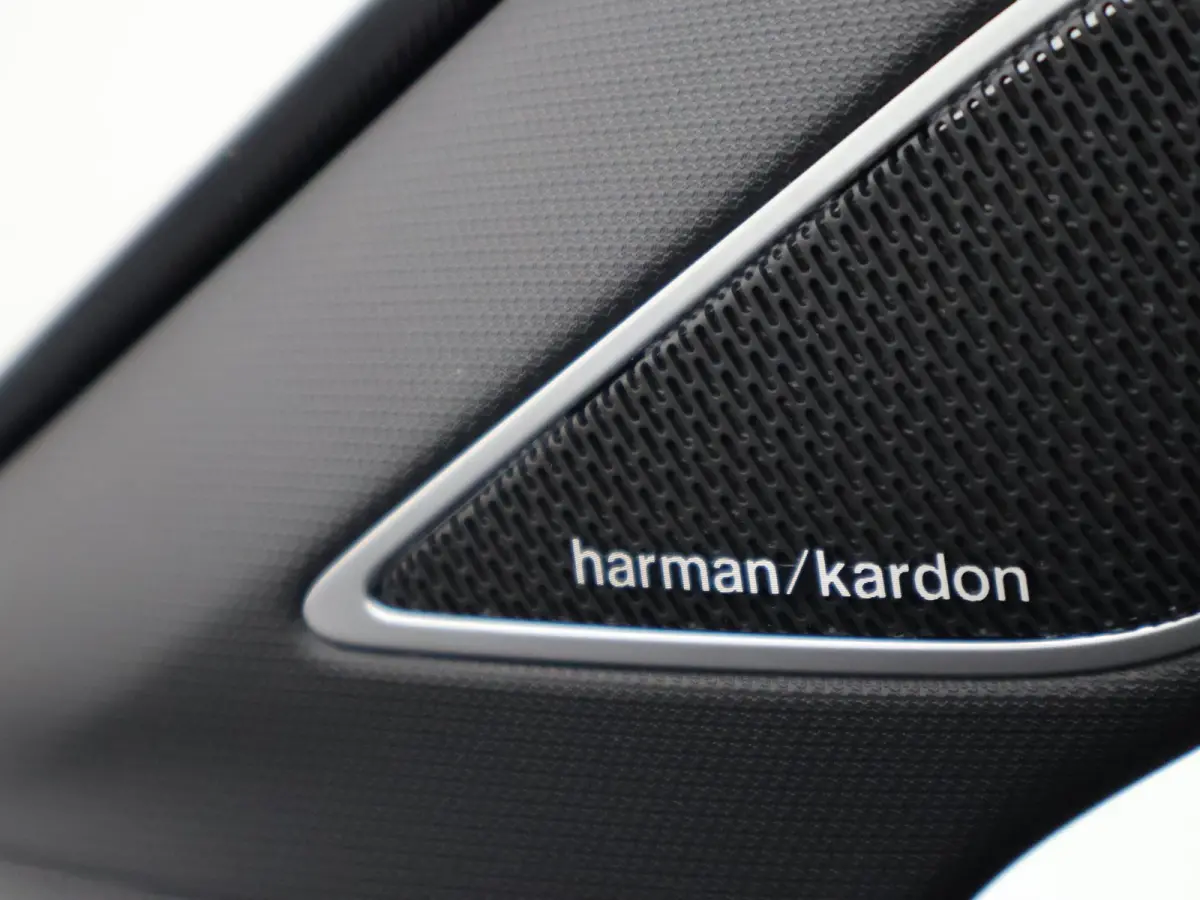 8 2.0 TSI GTI CLUBSPORT 300 PK MILLTEK | PANORAMA | HARMAN/KARDON | SFEERVERL. | CAMERA