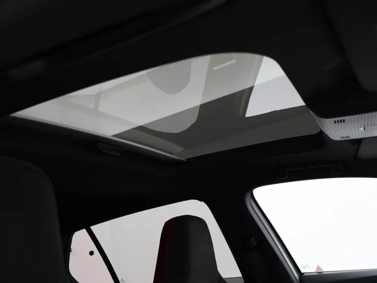 8 2.0 TSI GTI CLUBSPORT 300 PK MILLTEK | PANORAMA | HARMAN/KARDON | SFEERVERL. | CAMERA