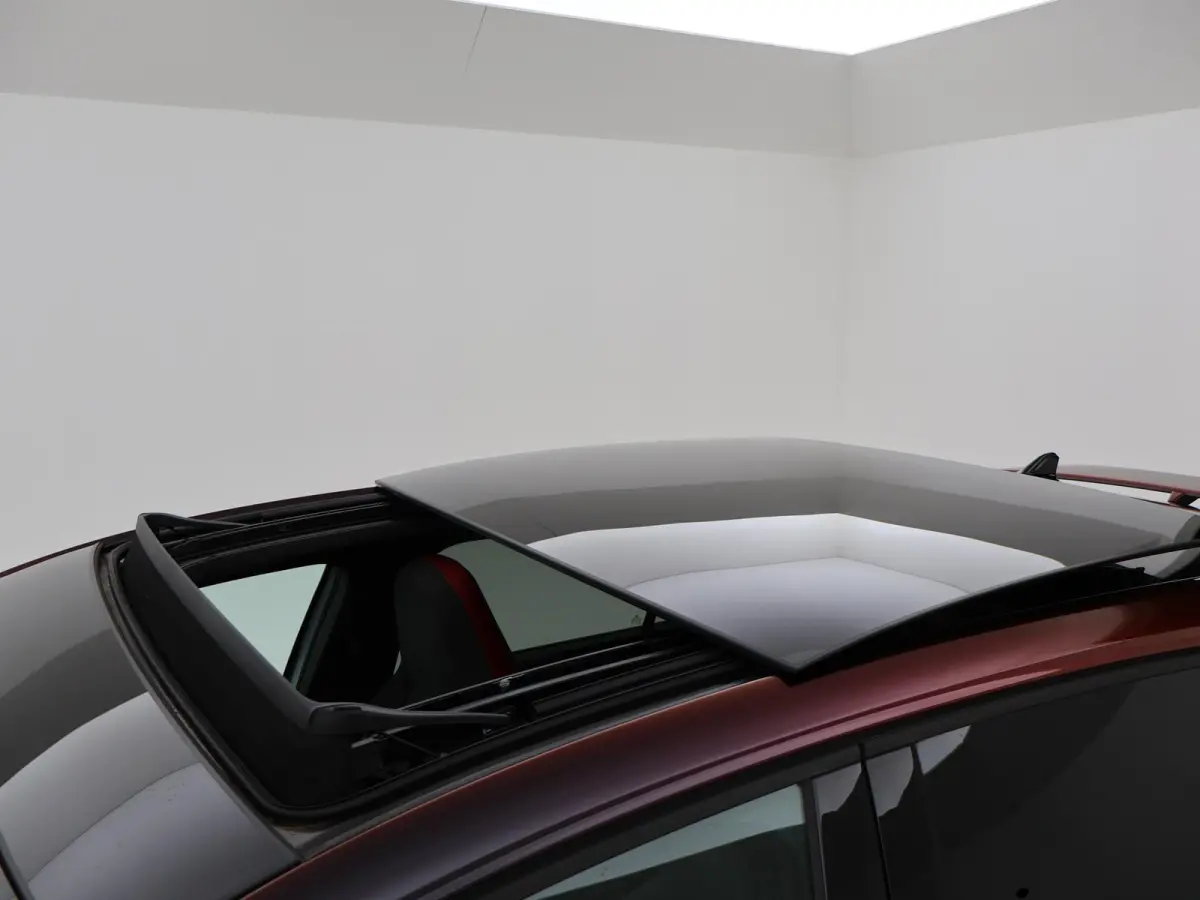 8 2.0 TSI GTI CLUBSPORT 300 PK MILLTEK | PANORAMA | HARMAN/KARDON | SFEERVERL. | CAMERA