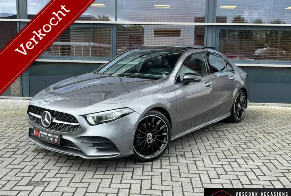 200 Business/AMG/Pano/Memory/keyless/ full option!