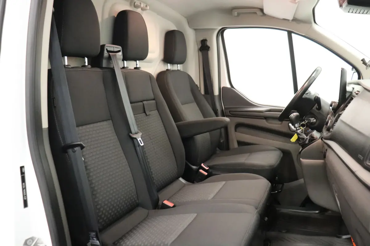 2.0 TDCI 130PK L2 EURO 6 - Airco - Cruise - Camera - € 12.950,- Excl.