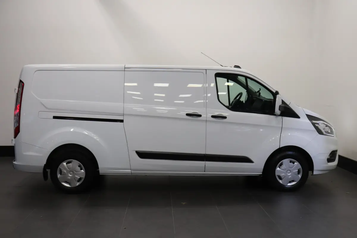 2.0 TDCI 130PK L2 EURO 6 - Airco - Cruise - Camera - € 12.950,- Excl.