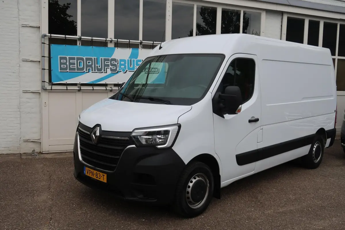 135PK L2H2 EDITION 1eEig, Camera, Cruise, PDC, betimmering, trekhaak NETJES!