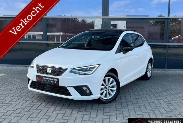 1.0 TSI Pano Keyless Led navi Nieuwstaat!