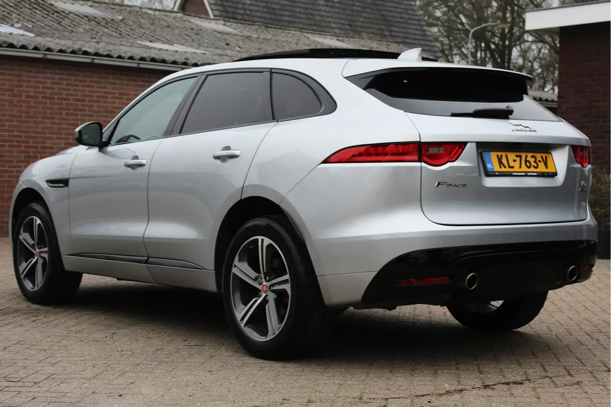3.0 S/C S Sport First Edition AWD - 1e eig / pano / cruise / elek verw stoelen / V6!