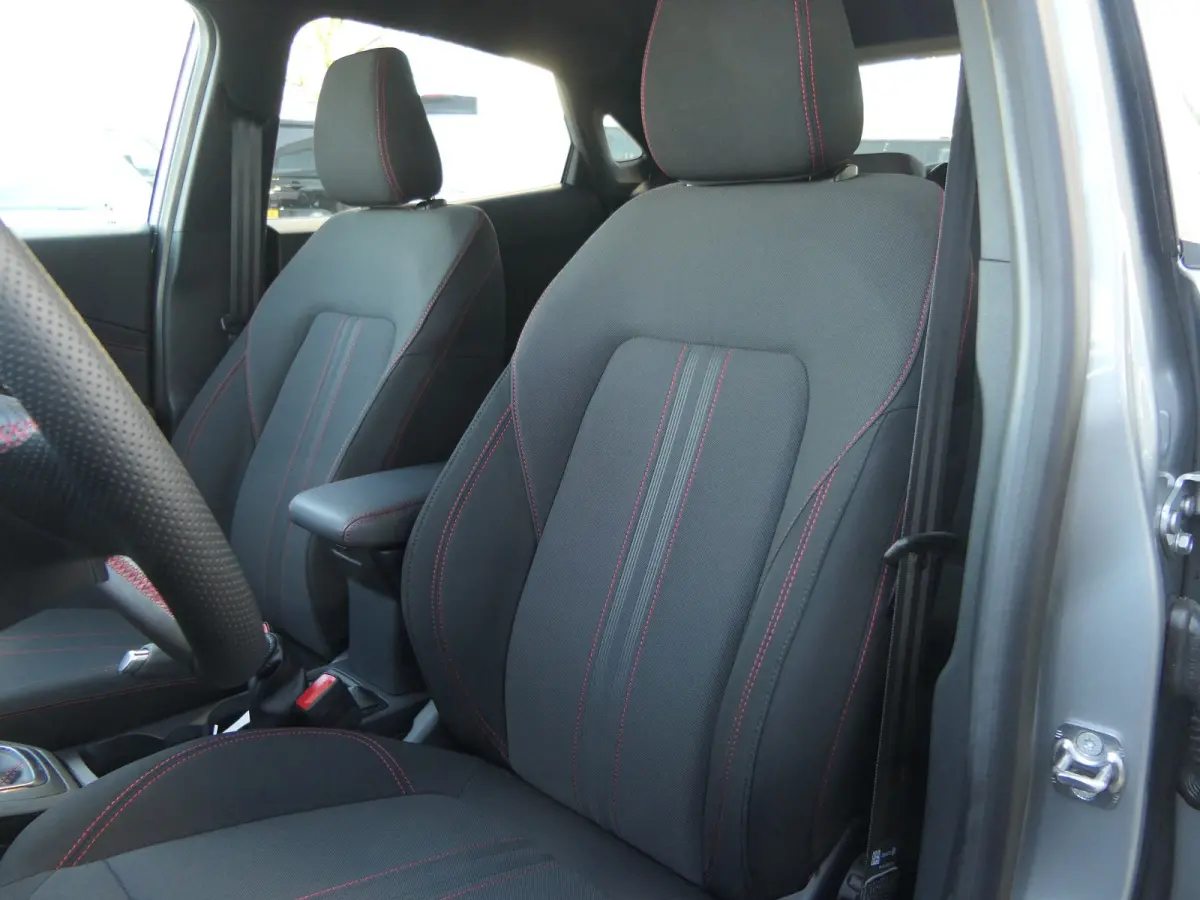 1.0 EcoBoost ST-Line | Uit voorraad leverbaar | Winter pack | Driver assistance pack | Comfort pack