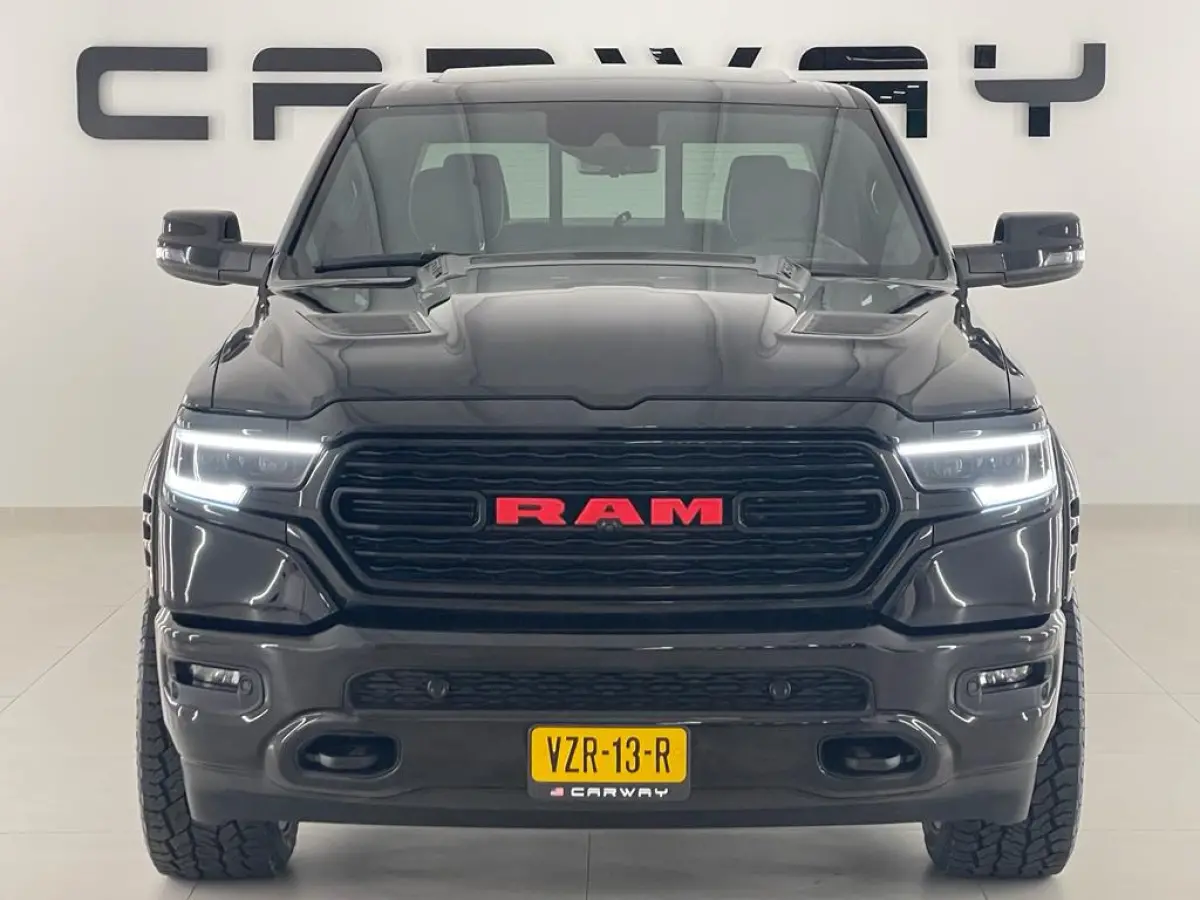 1500 5.7 V8 Limited RED Widebody Carway Edition