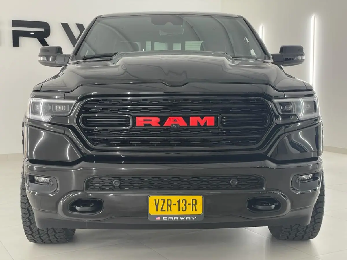 1500 5.7 V8 Limited RED Widebody Carway Edition