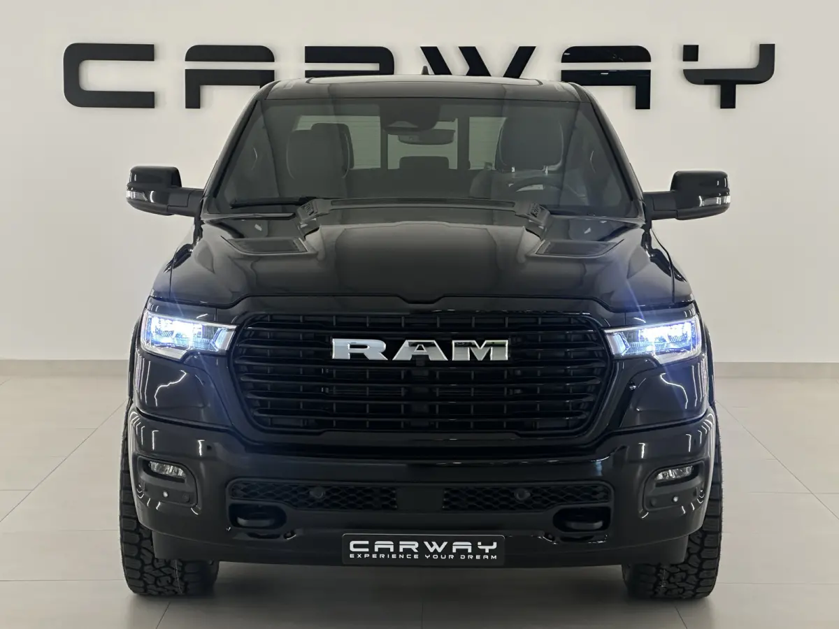 MY2025 Laramie Sport 3.0L TT Hurrican 420pk