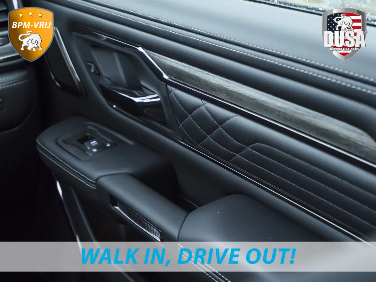 | 1500 | Limited | Night | 3.0L Twin-Turbo I6 | High Output | BPM-VRIJ Passenger Display | 14,4 Touch Screen | RAMBOX Getoonde accessoires zijn verkrijgbaar tegen meerprijs