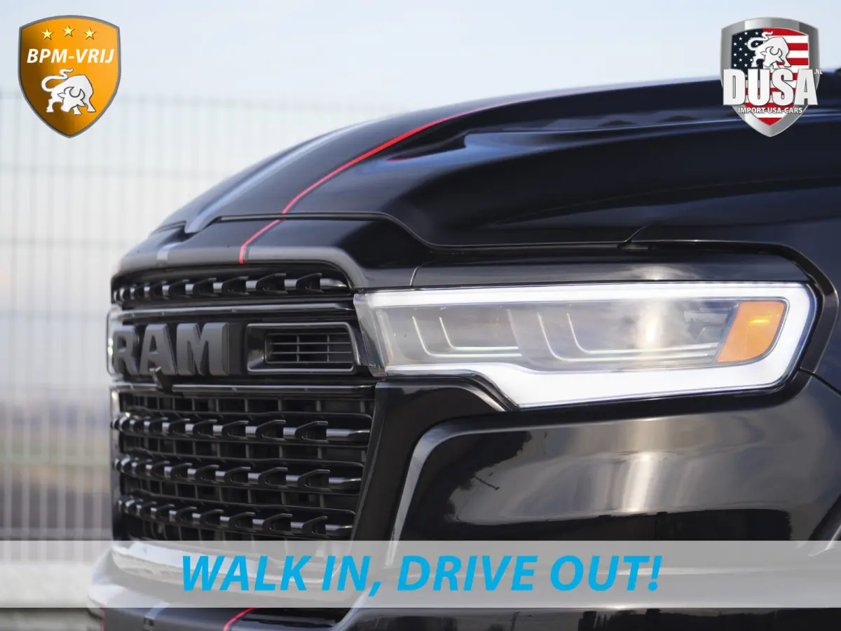 | 1500 | Limited | Night | 3.0L Twin-Turbo I6 | High Output | BPM-VRIJ Passenger Display | 14,4 Touch Screen | RAMBOX Getoonde accessoires zijn verkrijgbaar tegen meerprijs