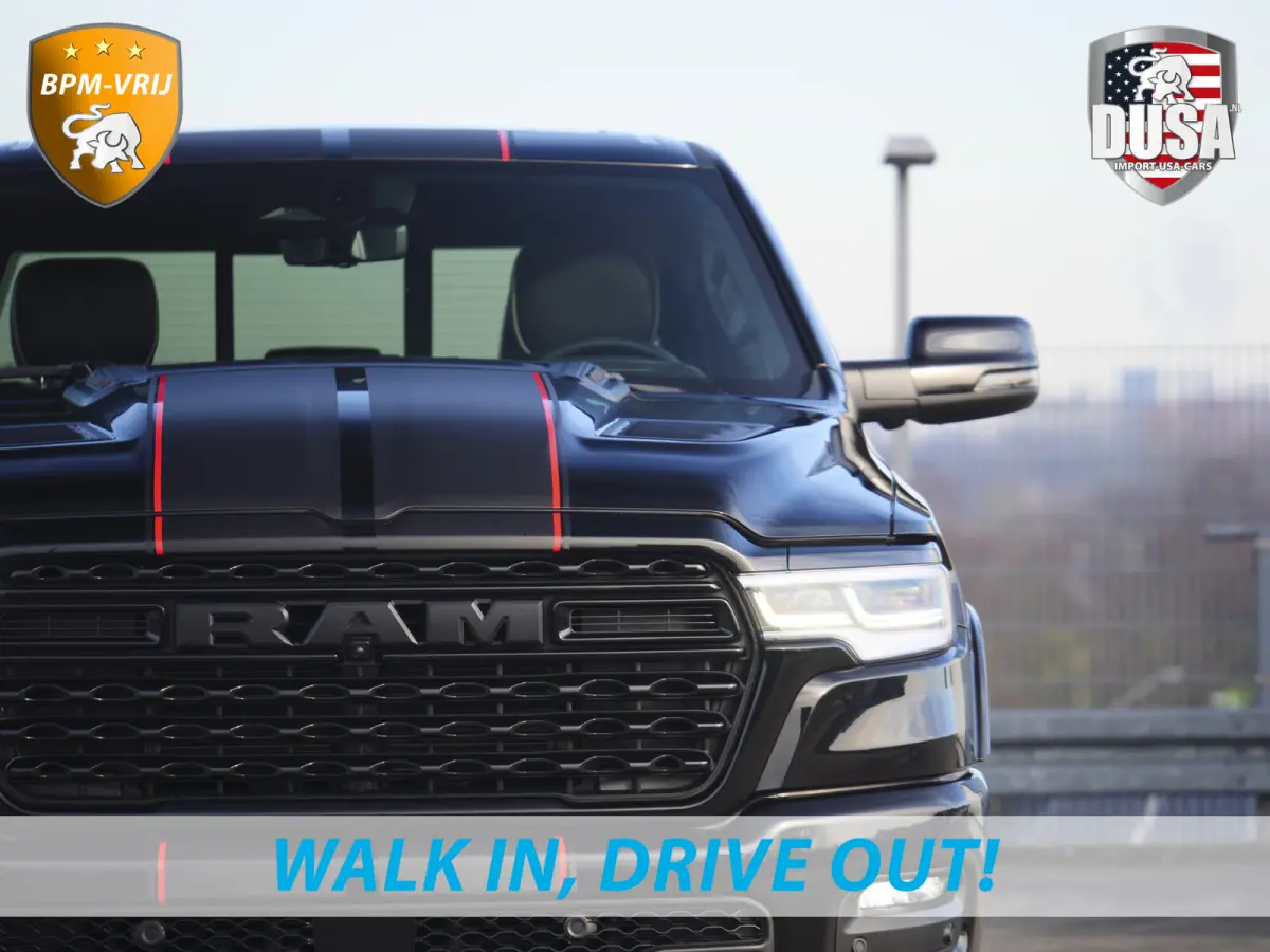 | 1500 | Limited | Night | 3.0L Twin-Turbo I6 | High Output | BPM-VRIJ Passenger Display | 14,4 Touch Screen | RAMBOX Getoonde accessoires zijn verkrijgbaar tegen meerprijs