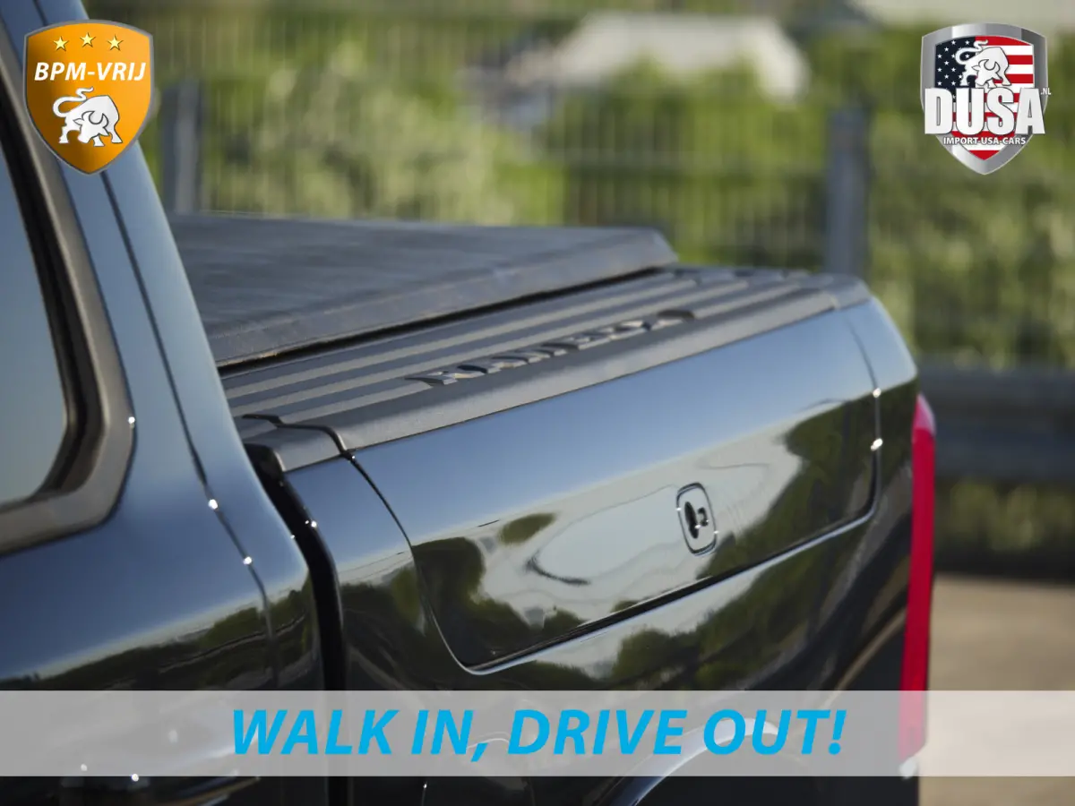 | 1500 | Limited | 3.0L Twin-Turbo I6 | High Output | BPM-VRIJ Passenger Display | 14,4 Touch Screen | RAMBOX Getoonde accessoires zijn verkrijgbaar tegen meerprijs