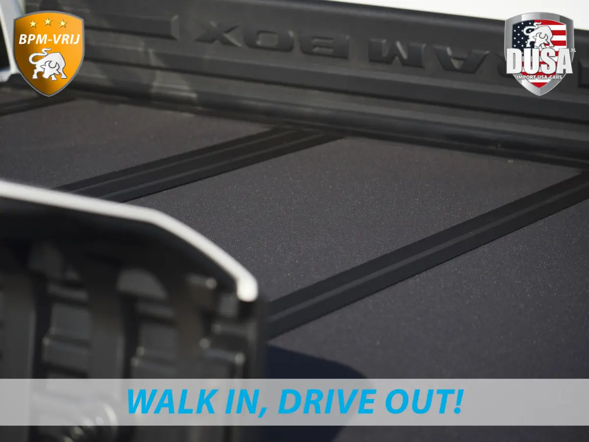 | 1500 | Limited | 3.0L Twin-Turbo I6 | High Output | BPM-VRIJ Passenger Display | 14,4 Touch Screen | RAMBOX Getoonde accessoires zijn verkrijgbaar tegen meerprijs