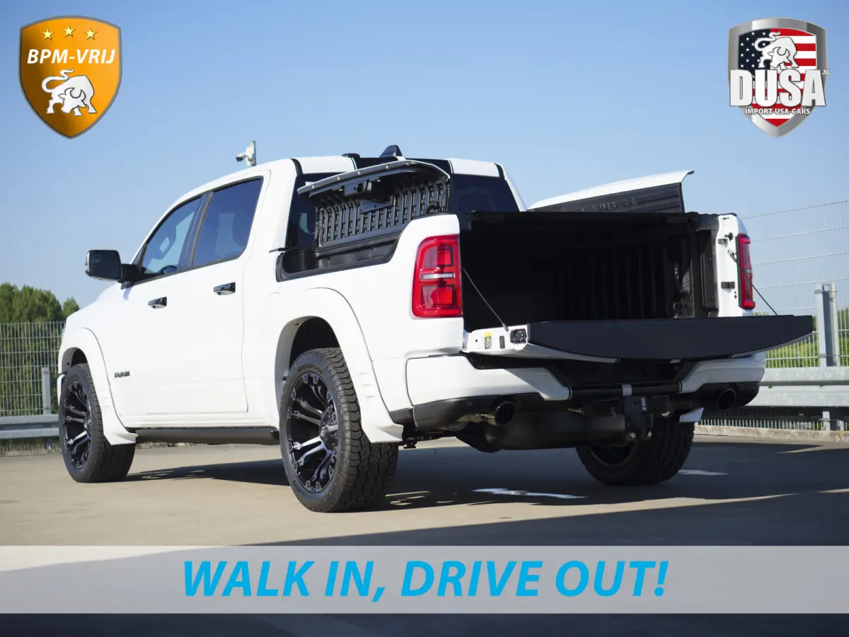 | 1500 | Limited | 3.0L Twin-Turbo I6 | High Output | BPM-VRIJ Passenger Display | 14,4 Touch Screen | RAMBOX Getoonde accessoires zijn verkrijgbaar tegen meerprijs