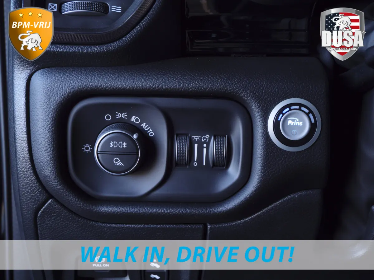 | 1500 | Rebel | Premium | 4x4 | Crew Cab | 3.0L Twin-turbo I6 | BPM-VRIJ 10,2 inch Passenger Screen | Harman Kardon | Getoonde accessoires zijn verkrijgbaar tegen meerprijs