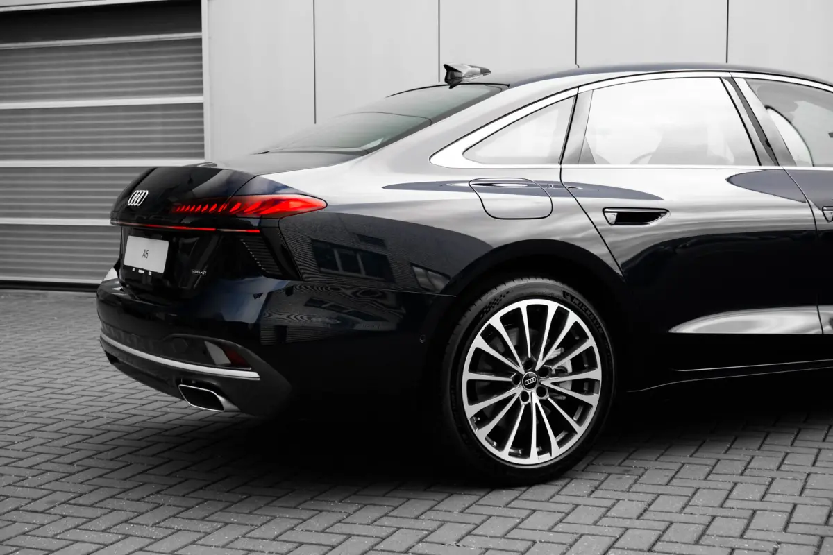 Advanced edition | Adaptive cruise control | Airconditioning 4-zones | Audi sound system