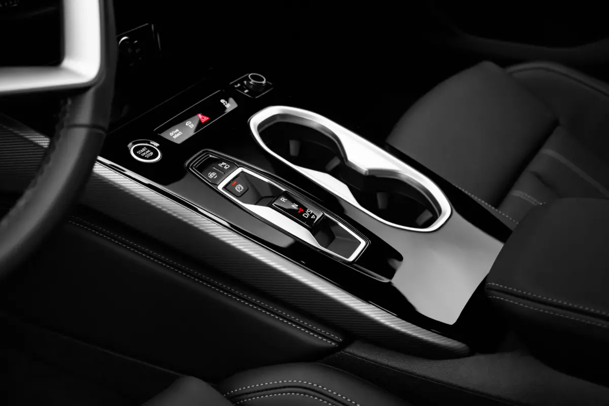 Advanced edition | Adaptive cruise control | Airconditioning 4-zones | Audi sound system