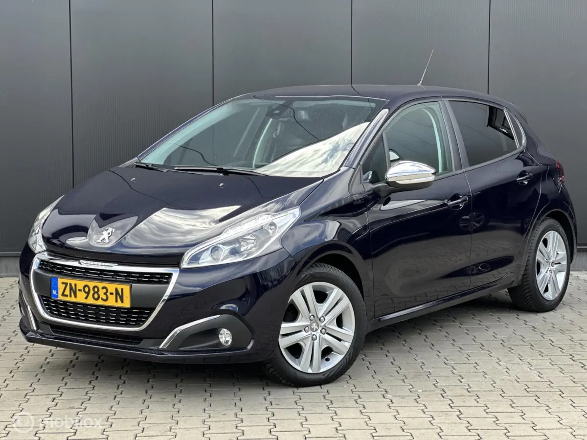 1.2 83PK Signature | CRUISE | CARPLAY | NAVI |