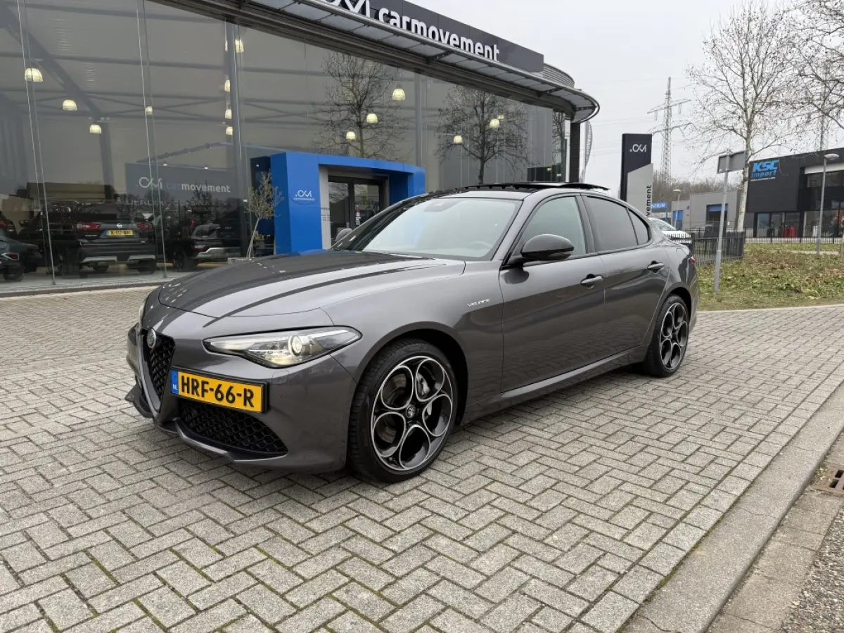 2.0 T Q4 Veloce AWD 280PK | Panoramadak | ACC | Navi